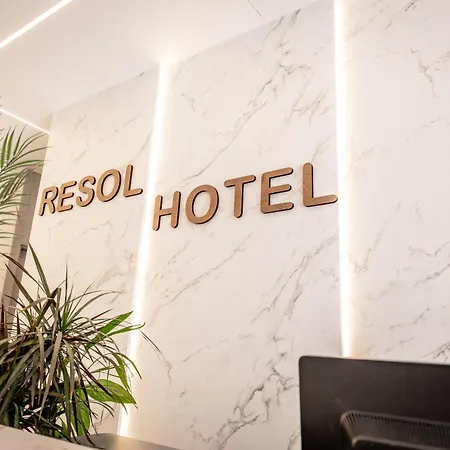 Resol 2 4*
