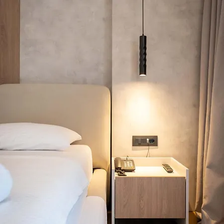 Resol 2 Hotel