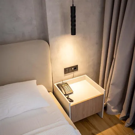 Hotel Resol 2 4*