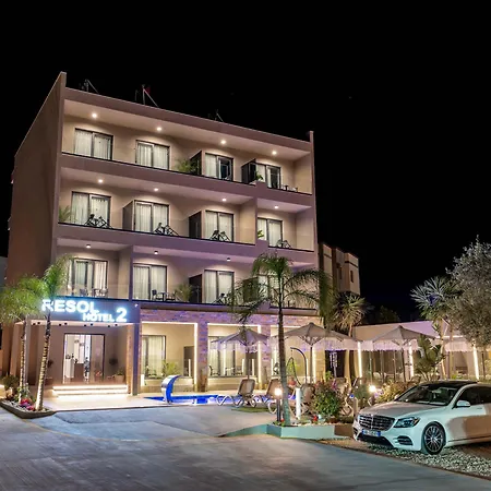 Resol 2 Hotel Ksamil