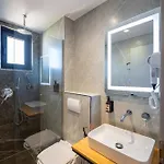 Resol 2 Hotel Ksamil