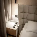 Resol 2 4* Ksamil