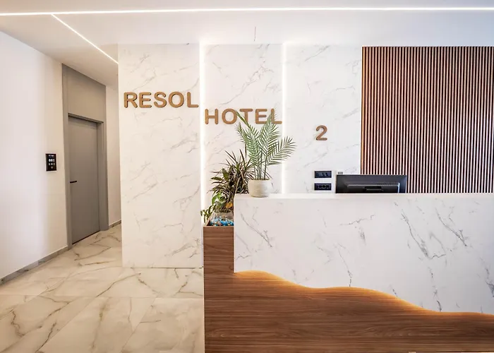 Resol 2 Hotel Ksamil